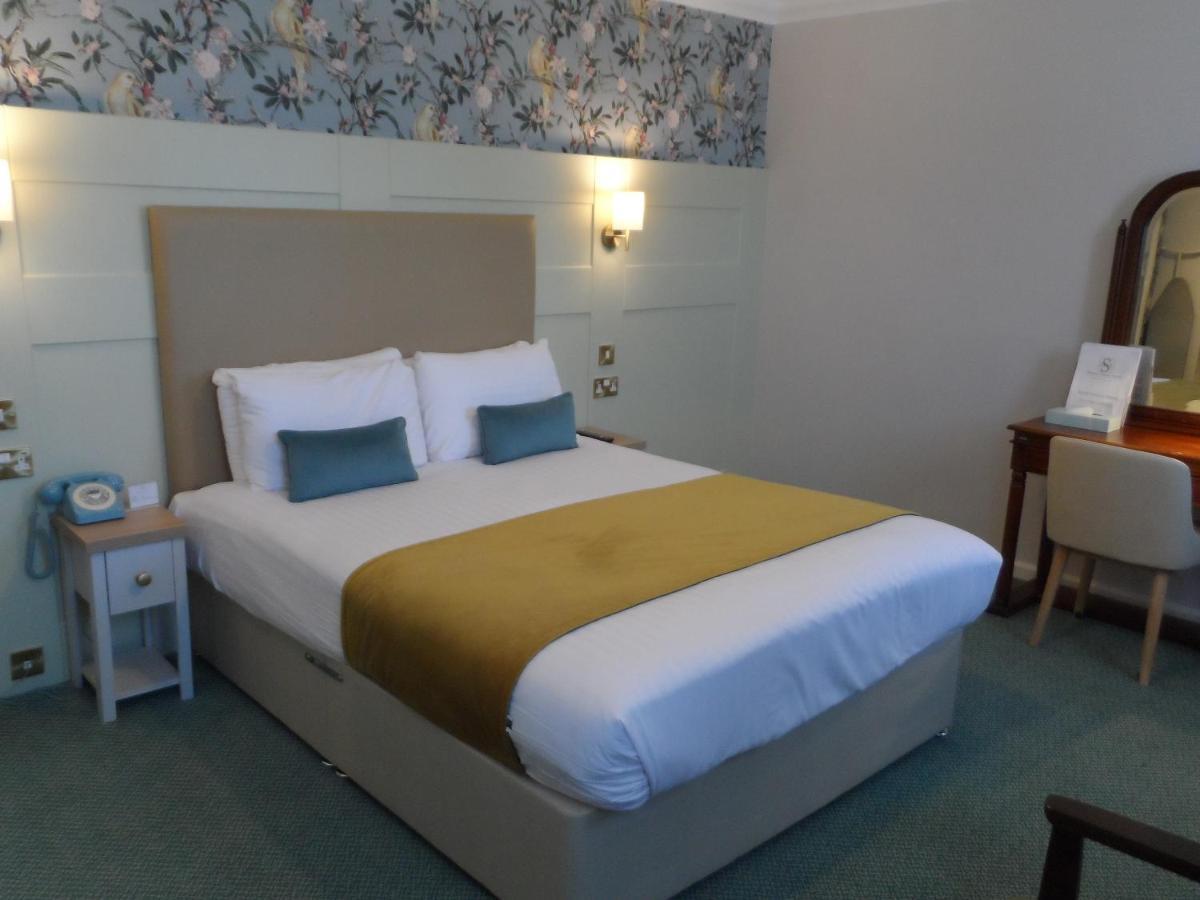 Stanton House Hotel Swindon Kültér fotó